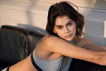 Kaia Gerber sexy