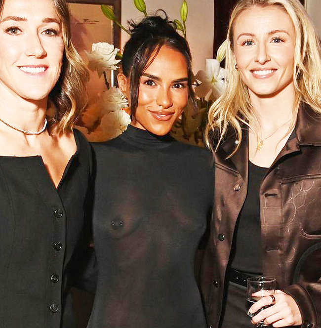 Saffron Hocking naked