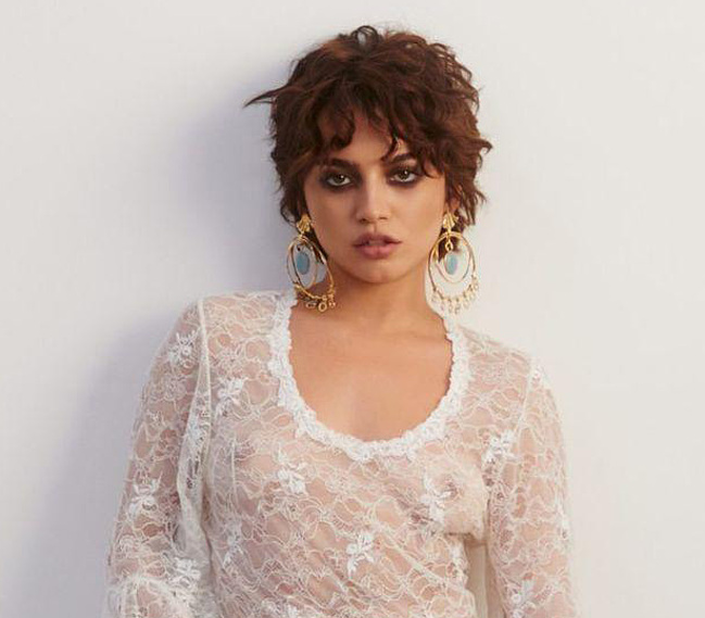 Isabela Merced naked