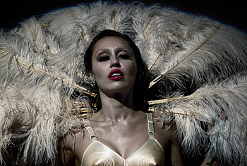 Miley Cyrus nsfw