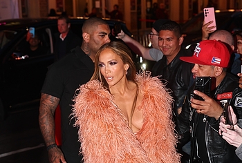 Jennifer Lopez oops moment