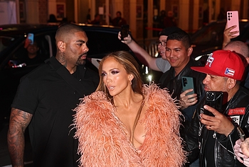 Jennifer Lopez oops moment