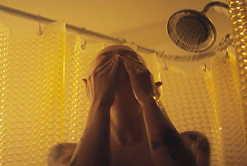 Dakota Fanning topless