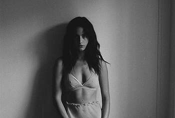 Grace Van Patten sexy pics