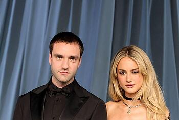 Grace Van Patten sexy pics