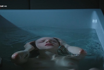 Lili Epply topless in Fast Forward