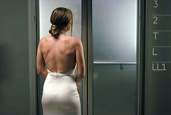 Kristen Bell sexy in Nobody Wants This