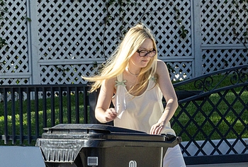 Dakota Fanning see through pics