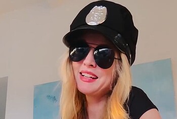 Heather Graham Sexy Cop