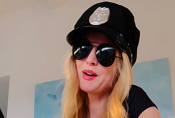 Heather Graham Sexy Cop