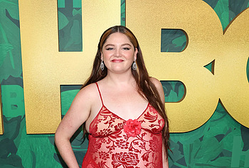 Megan Stalter topless pics