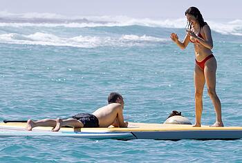 Margaret Qualley bikini pics