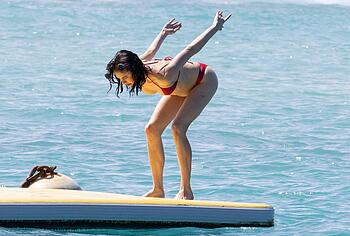 Margaret Qualley bikini pics