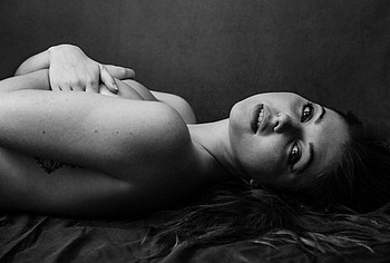 Samantha Hanratty nude photos