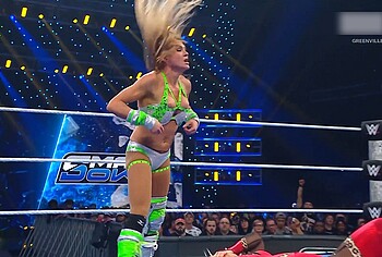 Ashley Fliehr nipslip