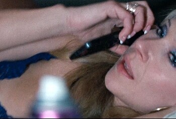 Juno Temple oops in Roofman