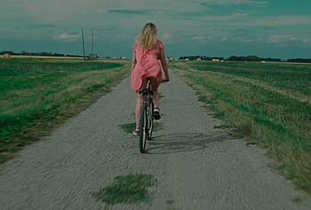 Jennifer Lawrence upskirt