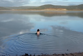 Maisie Williams oops